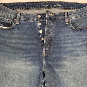Old‎ Navy O.G. Straight high-rise button fly jeans size 18 secret-smooth pockets